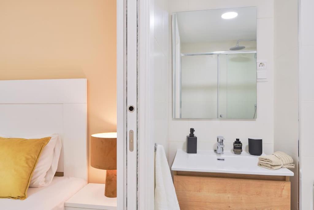 Soho Alameda Art District Apartment มาลากา ภายนอก รูปภาพ