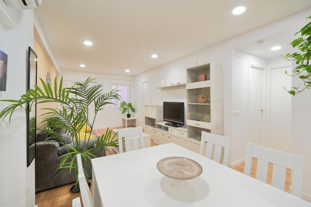 Soho Alameda Art District Apartment มาลากา ภายนอก รูปภาพ